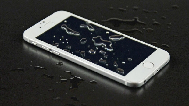 สาวกเฮ!! พบ Apple จดสิทธิบัตรอุปกรณ์กันน้ำ คาดเตรียมใช้กับ iPhone รุ่นใหม่