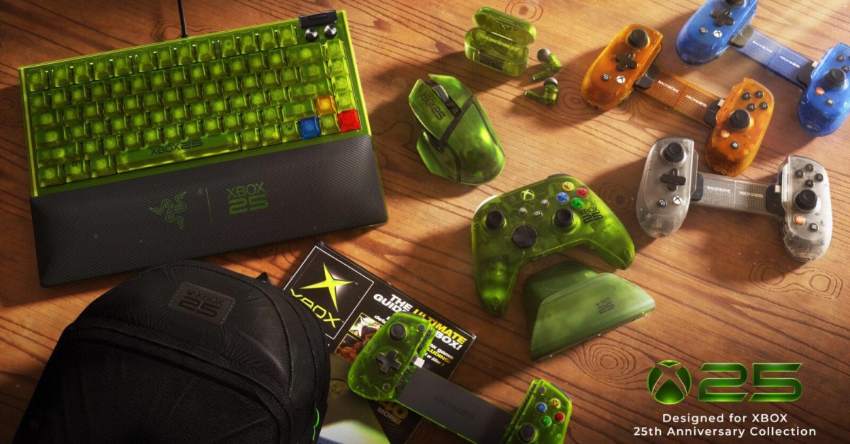 ไมโครซอฟท์เปิดคอลเล็กชัน Designed for Xbox 25th Anniversary ชุดอุปกรณ์ Halo สีเขียวโปร่งแสงแบบพิเศษ