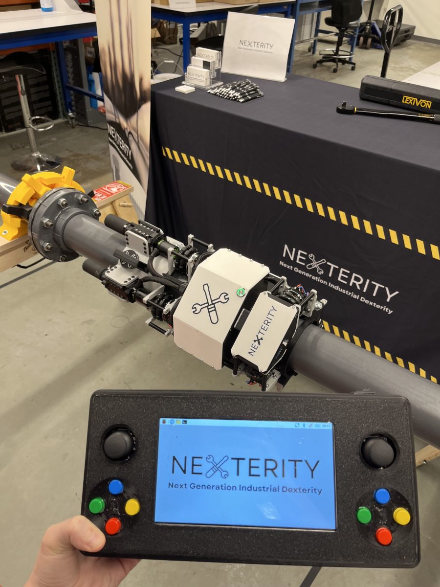 Nexterity ผลักดันหุ่นยนต์ควบคุมระยะไกลเพื่อทำงานขันโบลท์ท่อที่เสี่ยงและหนัก