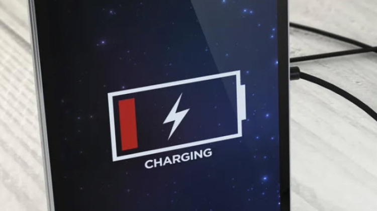 วิธีแก้ปัญหาเบื้องต้นเมื่อ iPhone ชาร์จแบตไม่เข้า