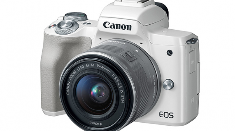 Canon เปิดตัว EOS M50 รุ่นท็อปย่อยส่วน DSLR ให้จับได้ถนัดมือมากขึ้น
