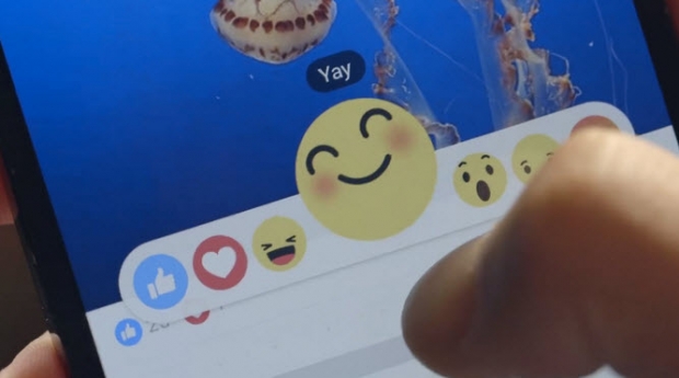 Facebook เพิ่มปุ่ม Reaction